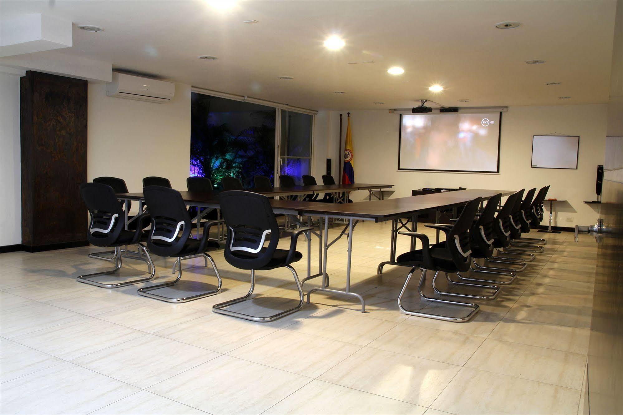 Aqua Granada Hotel Cali Luaran gambar